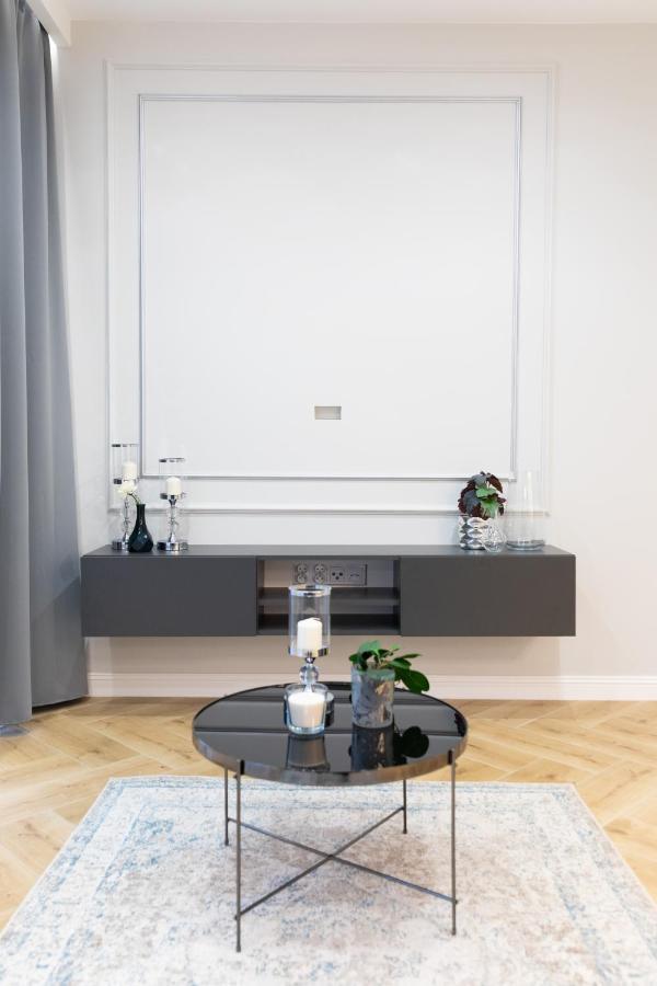 ורשה Targowa Bright Studio By Sofija מראה חיצוני תמונה